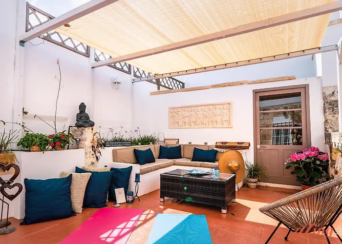 Rest, Restore, Explore. An Exclusive In Malta ゲストハウス